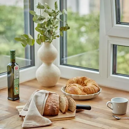 Exklusive Villa-eggert Mit Kamin & Terasse Fuer 6 Personen Im * Bretten
